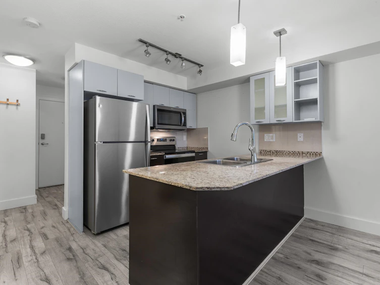 329-2233 Mckenzie Road, Abbotsford, BC, V2S 4A1 - 6