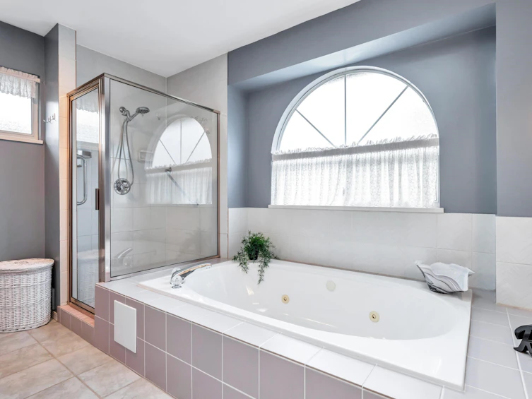 6079 W Boundary Drive, Surrey, BC, V3X 2A7 - 26