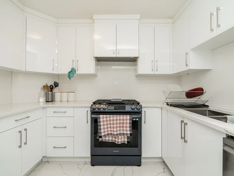 19132 60b Avenue, Surrey, BC, V3S 7T8 - 10