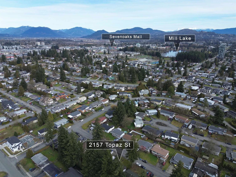 2157 Topaz Street, Abbotsford, BC, V2T 3W7 - 2