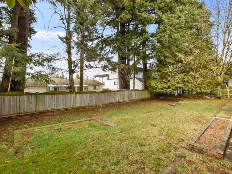 2157 Topaz Street, Abbotsford, BC, V2T 3W7 - 29