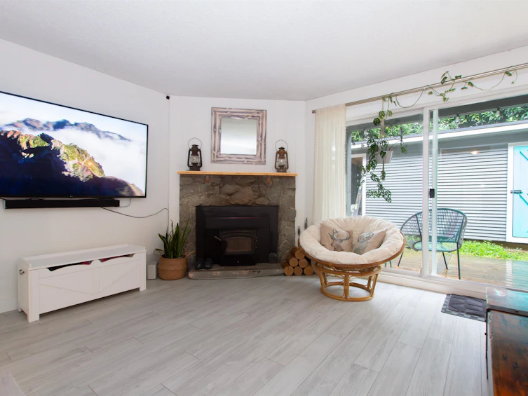39822 No Name Road, Squamish, BC, V0N 3G0 - 9