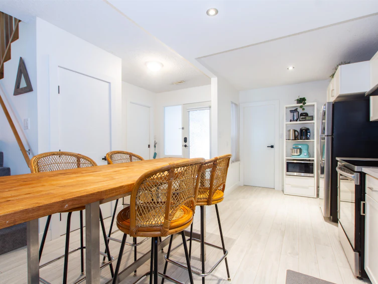 39822 No Name Road, Squamish, BC, V0N 3G0 - 4