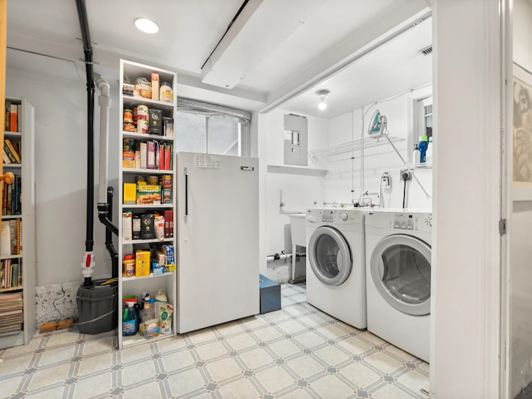 3458 W 13th Avenue, Vancouver, BC, V6R 2S1 - 27