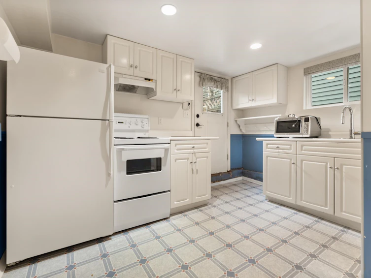 3458 W 13th Avenue, Vancouver, BC, V6R 2S1 - 26