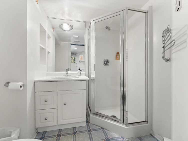 3458 W 13th Avenue, Vancouver, BC, V6R 2S1 - 22
