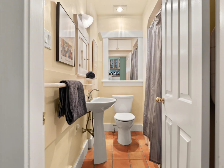 3458 W 13th Avenue, Vancouver, BC, V6R 2S1 - 15