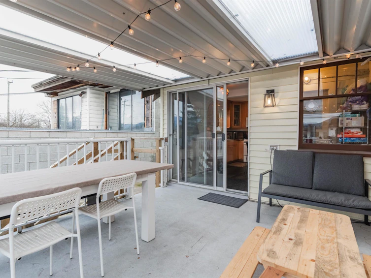 2689 Mcgill Street, Vancouver, BC, V5K 1H2 - 27