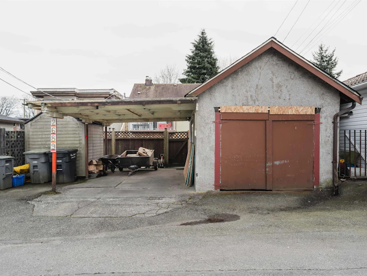 2689 Mcgill Street, Vancouver, BC, V5K 1H2 - 33