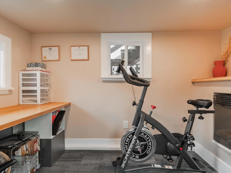 2689 Mcgill Street, Vancouver, BC, V5K 1H2 - 25