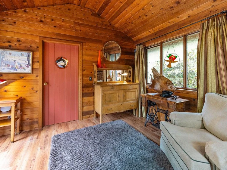 8079 Wildwood Road, Halfmoon Bay, BC, V7Z 1A8 - 17