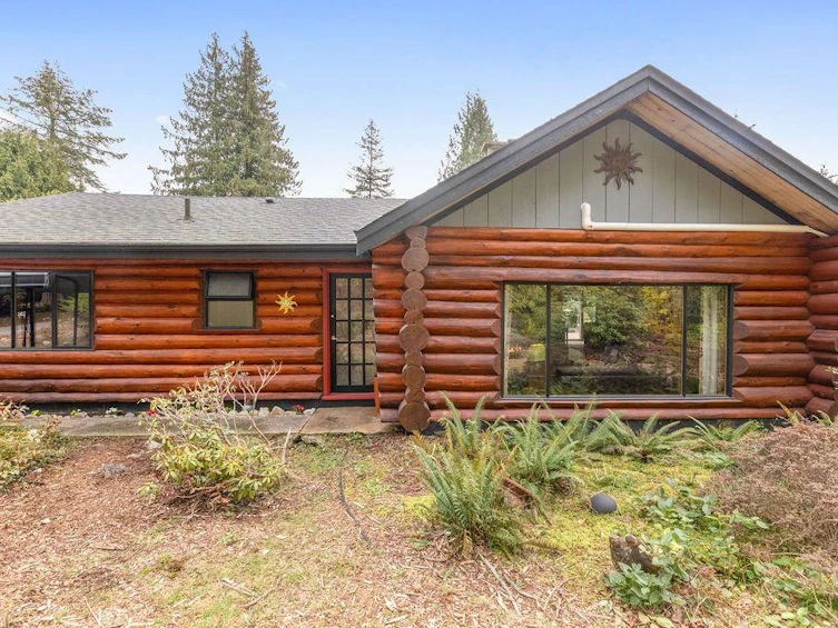 8079 Wildwood Road, Halfmoon Bay, BC, V7Z 1A8 - 3