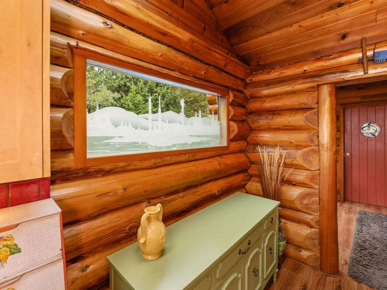 8079 Wildwood Road, Halfmoon Bay, BC, V7Z 1A8 - 14