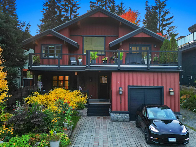 7337 Toni Sailer Lane, Whistler, BC, V8E 0E3
