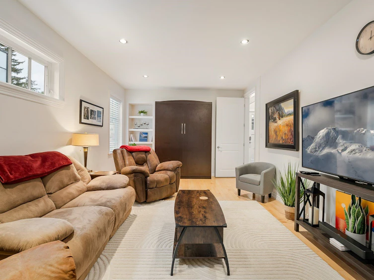 7337 Toni Sailer Lane, Whistler, BC, V8E 0E3 - 6