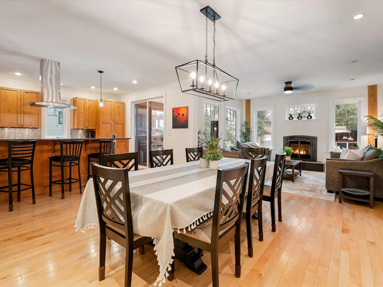7337 Toni Sailer Lane, Whistler, BC, V8E 0E3 - 3