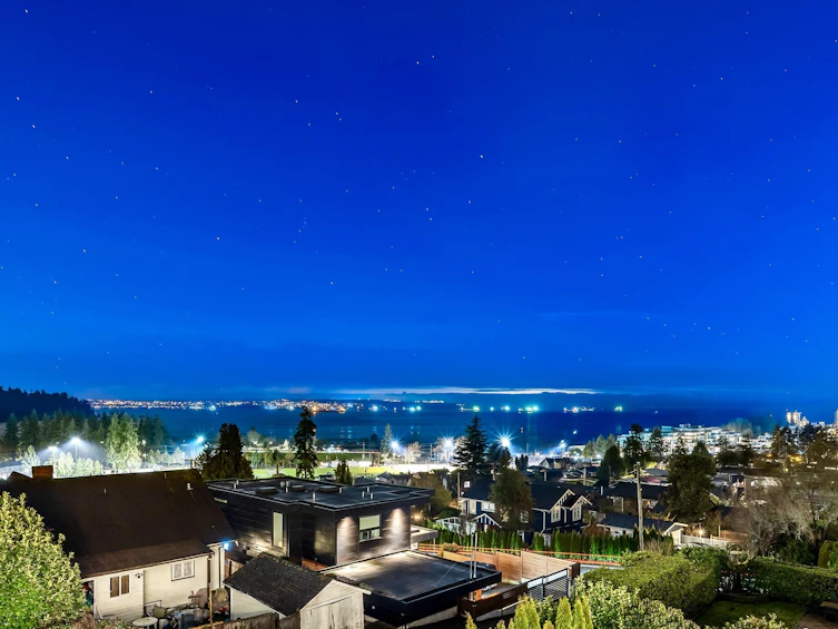 1072 Duchess Avenue, West Vancouver, BC, V7T 1G9 - 39