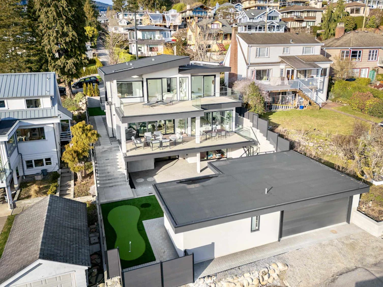 1072 Duchess Avenue, West Vancouver, BC, V7T 1G9 - 4