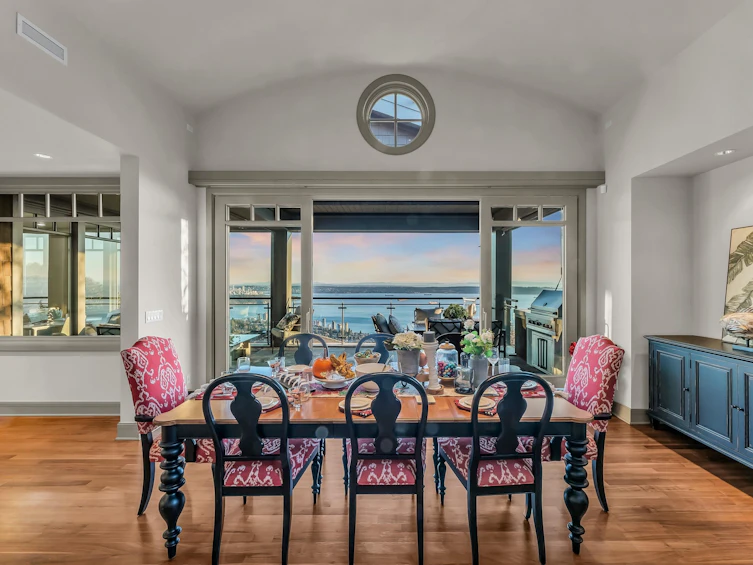 2436 Hudson Court, West Vancouver, BC, V7S 3J2 - 13