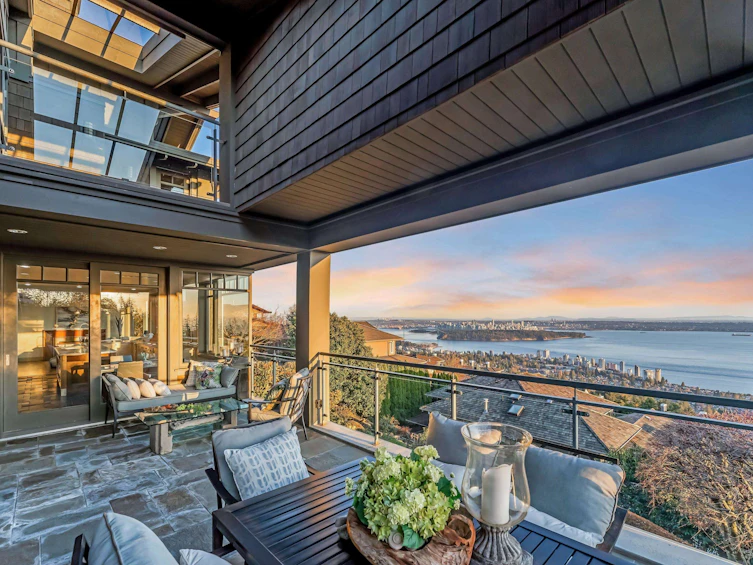 2436 Hudson Court, West Vancouver, BC, V7S 3J2 - 16