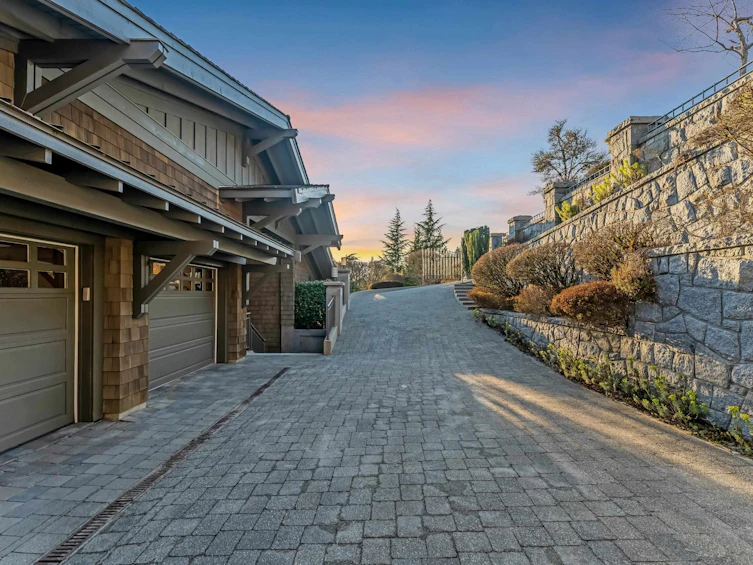 2436 Hudson Court, West Vancouver, BC, V7S 3J2 - 5