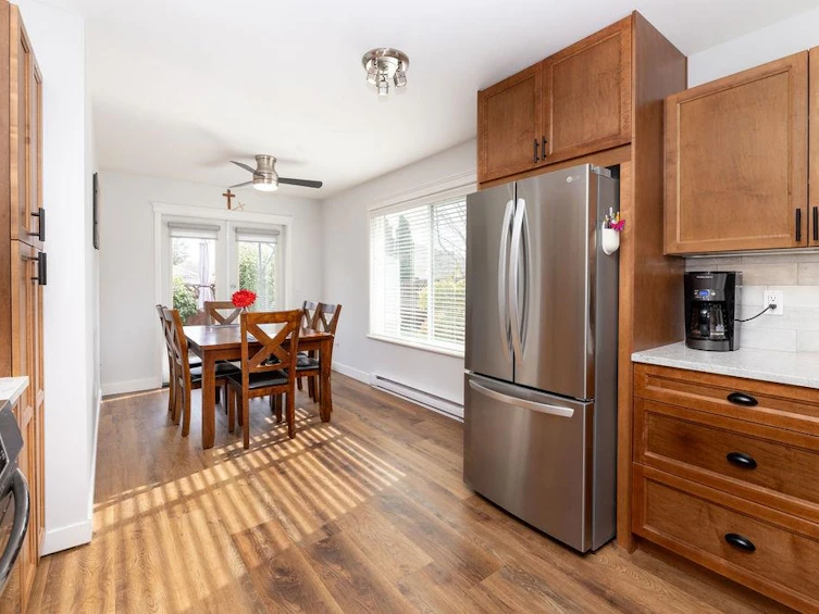 5716 Louise Way, Sechelt, BC, V7Z 0N5 - 6