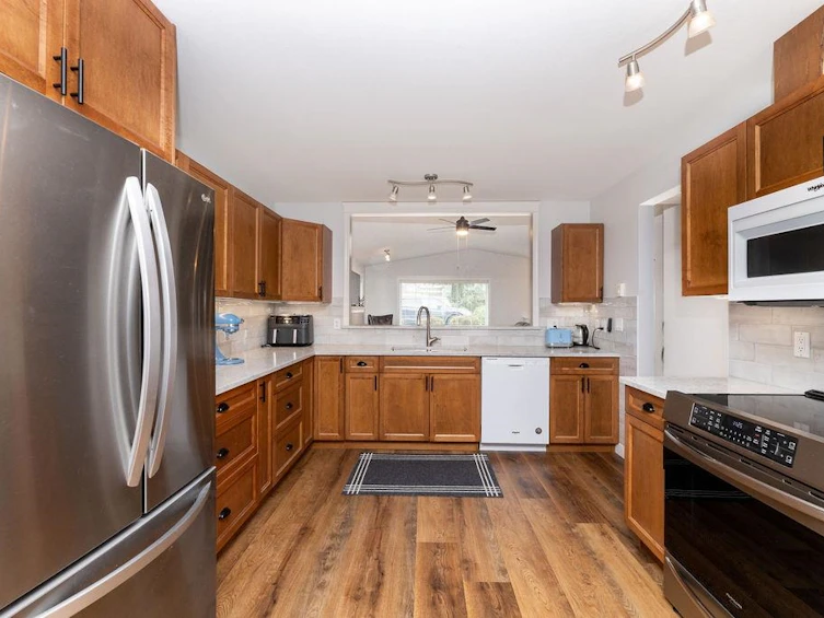 5716 Louise Way, Sechelt, BC, V7Z 0N5 - 8