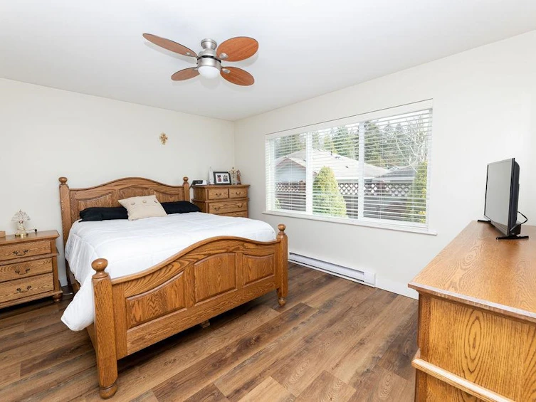 5716 Louise Way, Sechelt, BC, V7Z 0N5 - 21