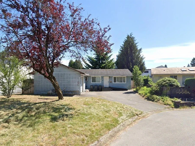12422 96a Avenue, Surrey BC V3V 2A8