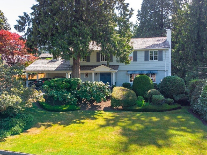 840 Margaree Place, West Vancouver BC V7T 2J4