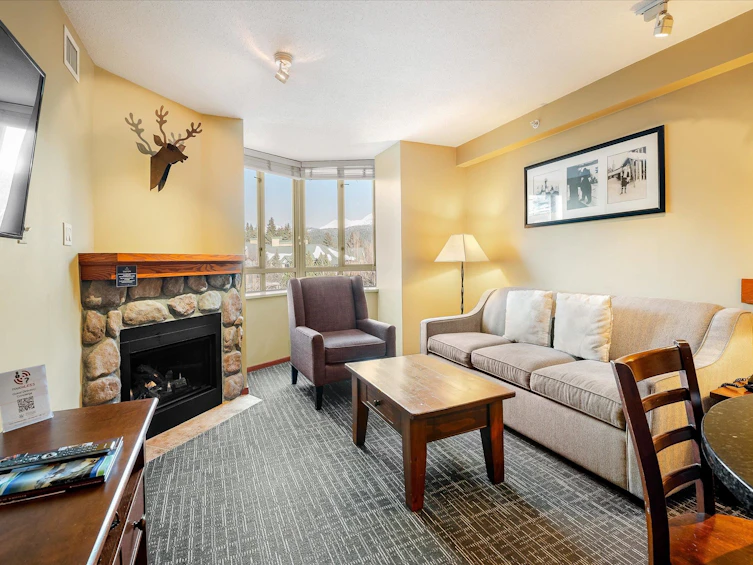 422-4315 Northlands Boulevard, Whistler, BC, V8E 1C1 - 2