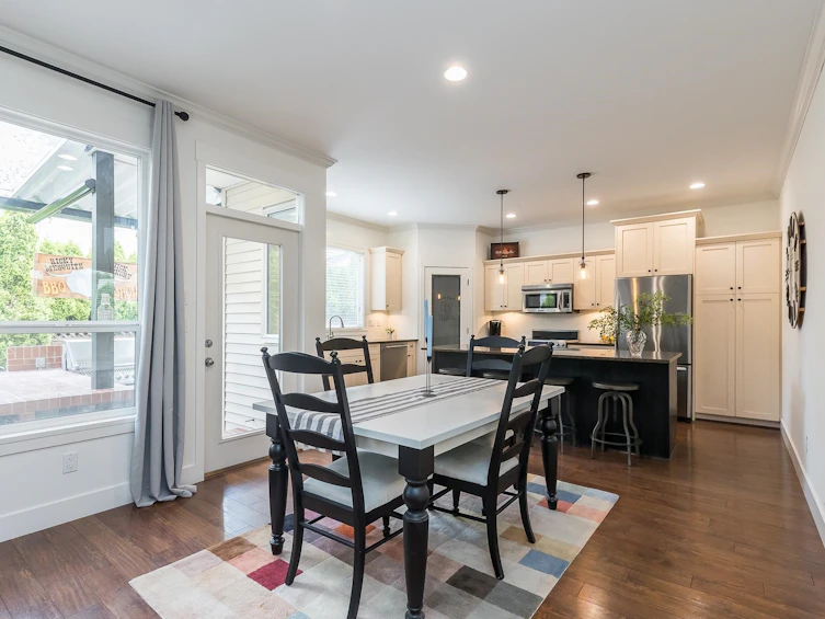 17981 71 Avenue, Surrey, BC, V3S 7C7 - 18