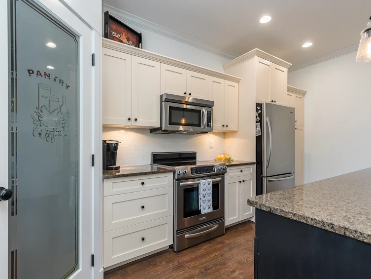 17981 71 Avenue, Surrey, BC, V3S 7C7 - 11
