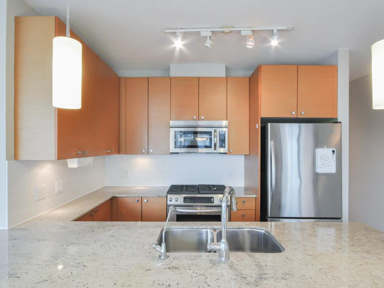 801-7360 Elmbridge Way, Richmond, BC, V6X 0A5 - 7