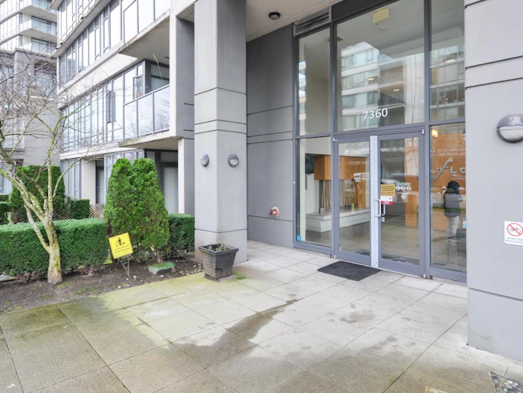 801-7360 Elmbridge Way, Richmond, BC, V6X 0A5 - 3