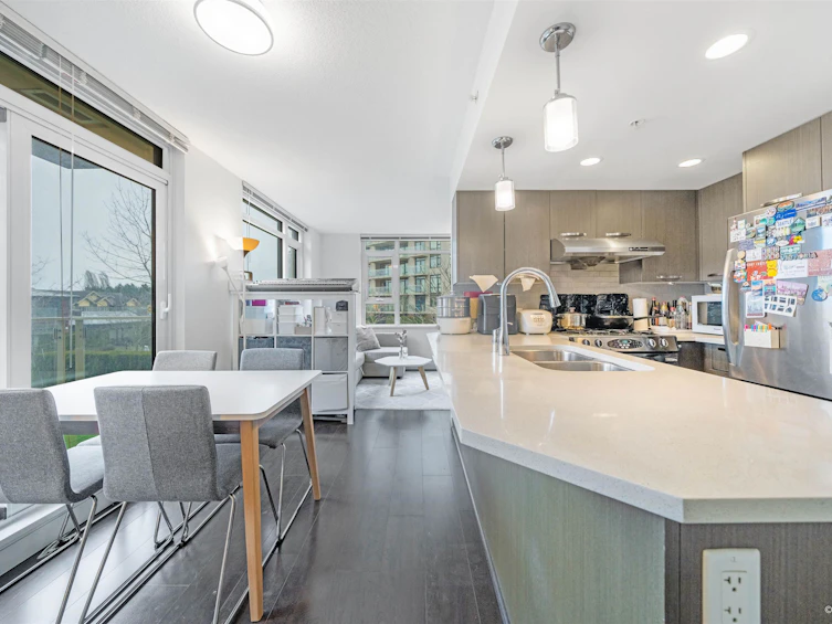 501-6888 Cooney Road, Richmond, BC, V6Y 0E1 - 2