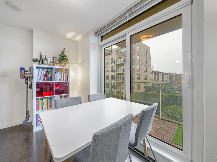 501-6888 Cooney Road, Richmond, BC, V6Y 0E1 - 6