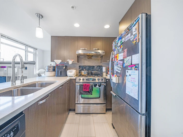 501-6888 Cooney Road, Richmond, BC, V6Y 0E1 - 3