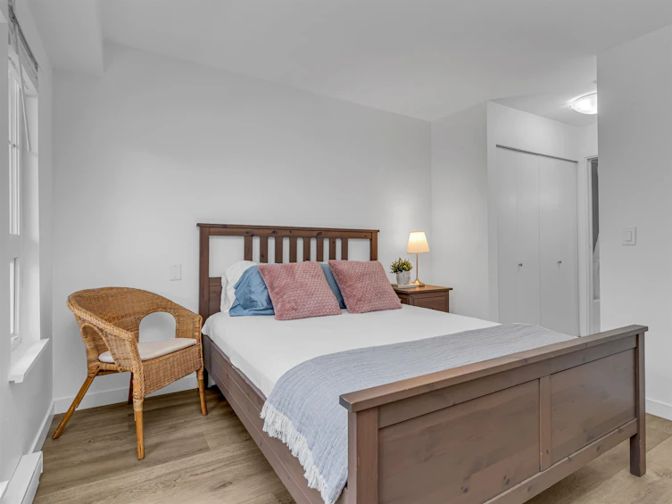 202-2110 York Avenue, Vancouver, BC, V5K 1X1 - 12