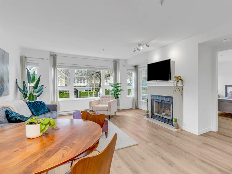 202-2110 York Avenue, Vancouver, BC, V5K 1X1 - 9