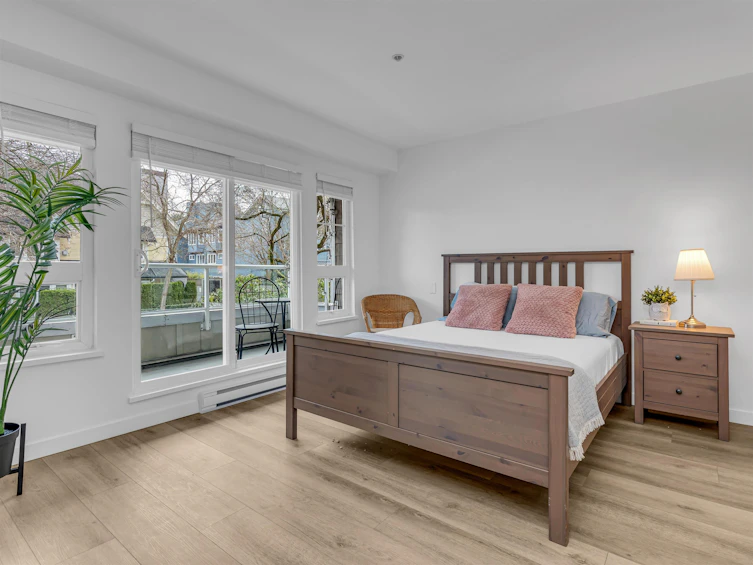 202-2110 York Avenue, Vancouver, BC, V5K 1X1 - 10