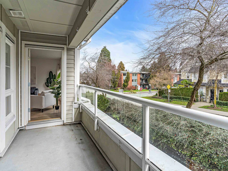 202-2110 York Avenue, Vancouver, BC, V5K 1X1 - 19