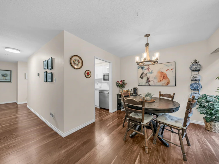 204-2275 W 40th Avenue, Vancouver, BC, V6M 1W7 - 3