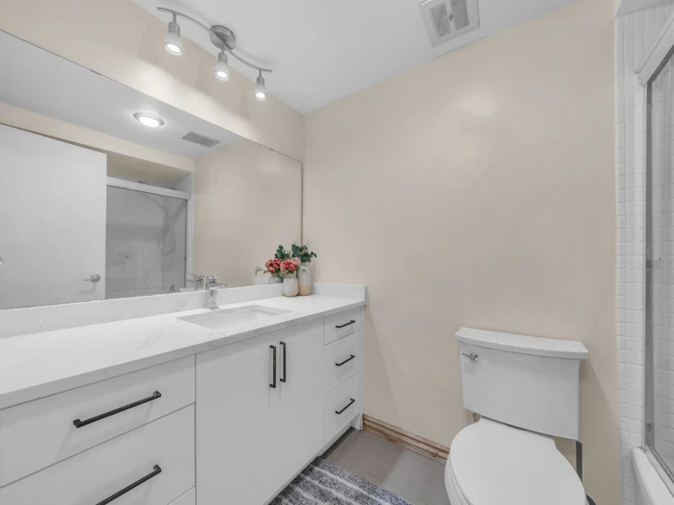 204-2275 W 40th Avenue, Vancouver, BC, V6M 1W7 - 18