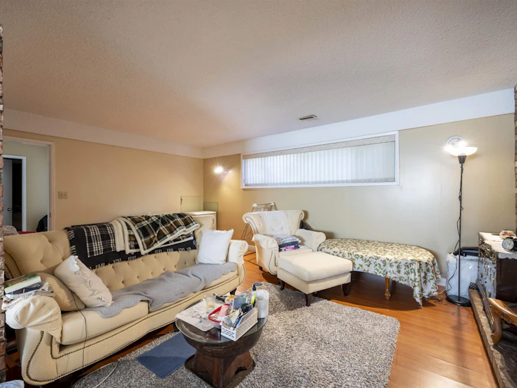 736 Sydney Avenue, Coquitlam, BC, V3K 3K2 - 25