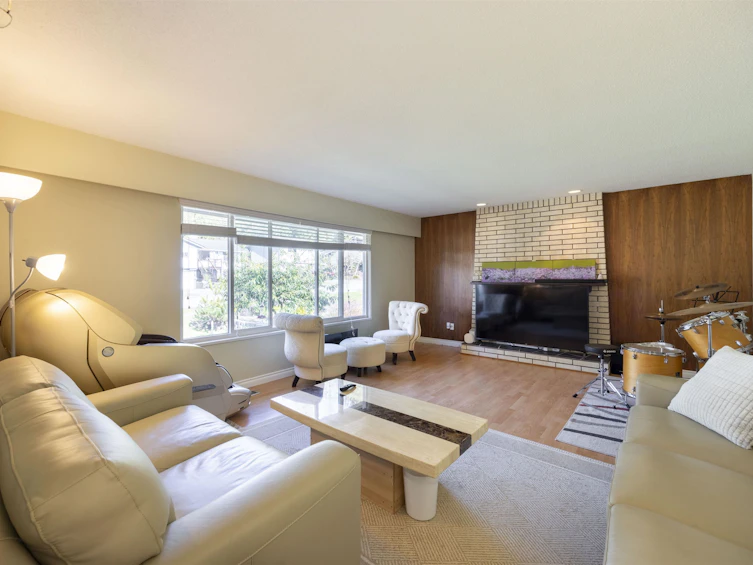 736 Sydney Avenue, Coquitlam, BC, V3K 3K2 - 4