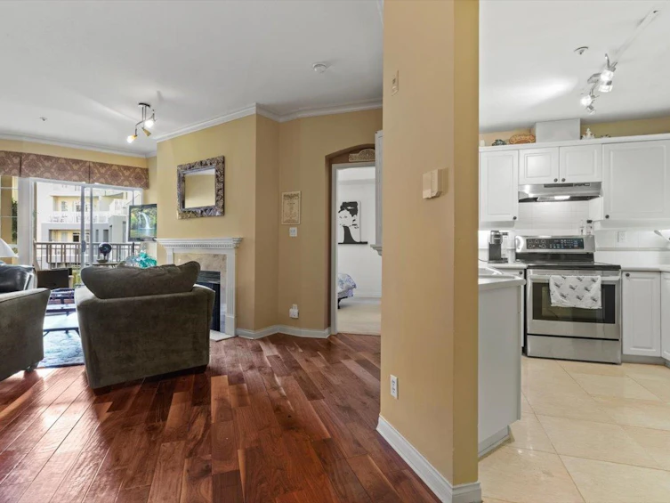 214-5835 Hampton Place, Vancouver, BC, V6T 2G2 - 4
