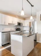3208 1178 Heffley Crescent