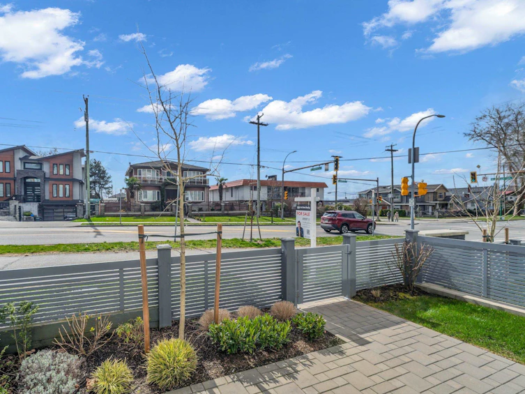 5603 Rumble Street, Burnaby, BC, V5J 2C3 - 4