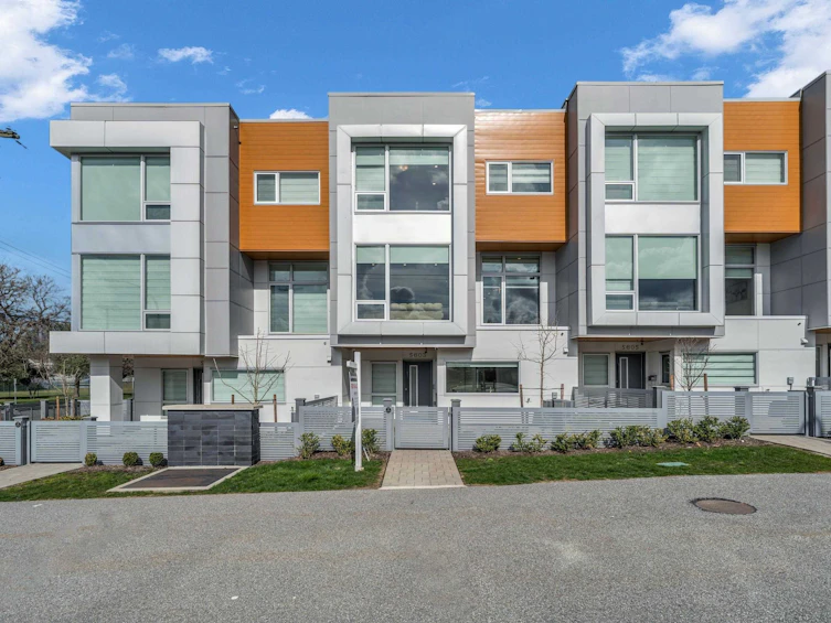 5603 Rumble Street, Burnaby, BC, V5J 2C3 - 2